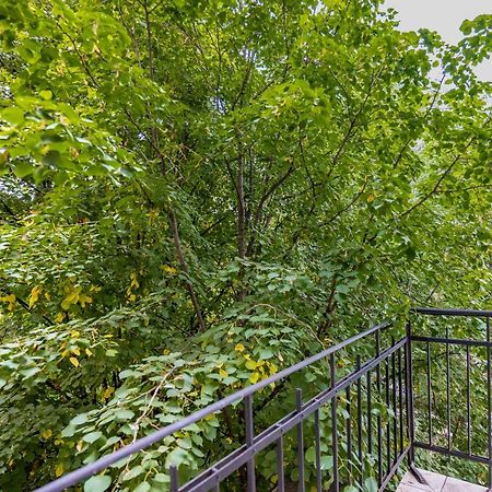 Sofia'S Vintage Gem: Spacious 2Bd Flat On Solunska Exterior photo